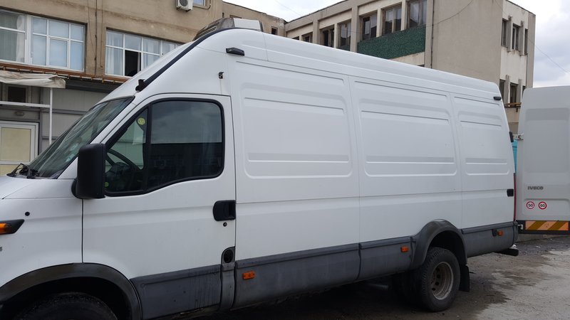 Autoutilitara Iveco Daily 65C15V
