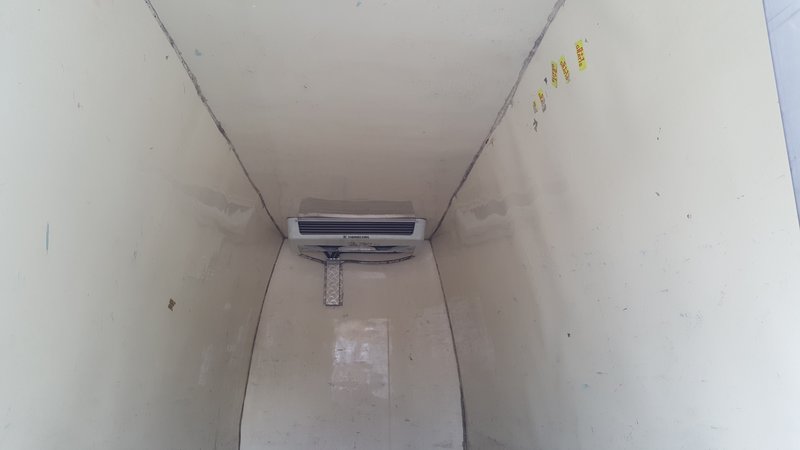 Autoutilitara Iveco Daily 65C15V